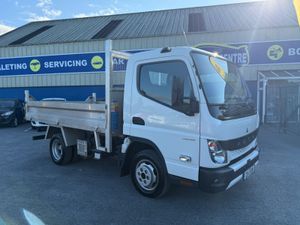 Low Mileage Mitsubishi Fuso Canter Tipper - Image 3