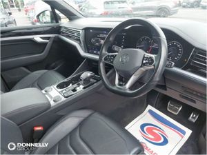 Volkswagen Touareg 3.0 V6 TDI 4motion Black Editi - Image 2
