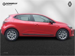 Renault Clio 1.0 TCe 90 Evolution 5dr - Image 3