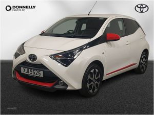 Toyota AYGO 1.0 Vvt-i X-trend TSS 5dr - Image 3
