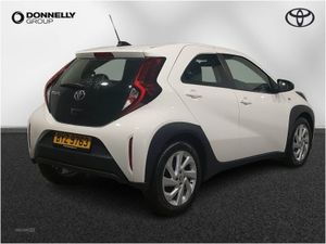 Toyota Aygo X 1.0 Vvt-i Pure 5dr - Image 4