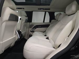 Land Rover Range Rover 3.0 D350 Autobiography 4dr - Image 4
