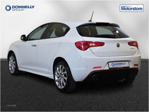 Alfa Romeo Giulietta 1.4 TB Sport 5dr - Image 2