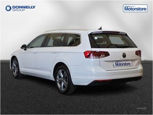 Volkswagen Passat 2.0 TDI EVO SCR SEL 5dr - Image 2