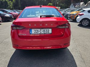 Skoda Octavia 2022 1.0 TSI - Image 4
