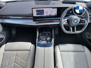 BMW 5 Series 530e M Sport Touring - Image 4