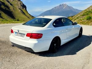 BMW 3-Series 320D M SPORT Leather - Image 4
