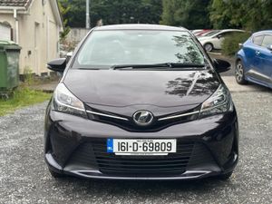 Toyota Vitz 2016 39K Miles Push start immobiliser - Image 2