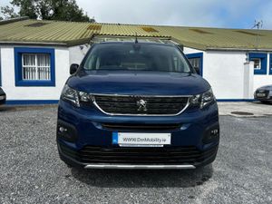 Wheelchair Car - Image 2