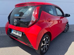 2021 TOYOTA AYGO X-PLAY 1.0i NCT TAX - Image 2