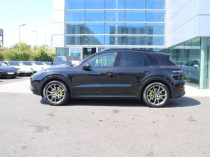 Porsche Cayenne E-hybrid - Image 4