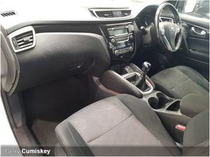 Nissan QASHQAI 1.5 SV - Image 2