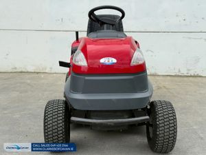 2017 Castelgarden XDC140HD ride-on lawnmower - Image 2