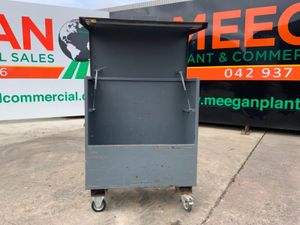 SECURE SITE STORAGE CHEST / TOOL SAFE...4174. - Image 2