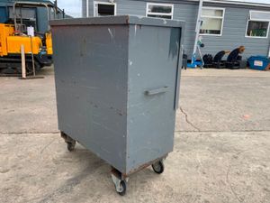 SECURE SITE STORAGE CHEST / TOOL SAFE...4174. - Image 4