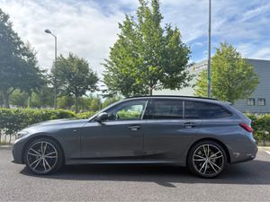 BMW 3-Series 330E M SPORT AUTO*FULL SERVICE HISTOR - Image 2