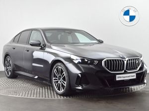 BMW i5 Edrive40 M Sport Saloon - Image 2