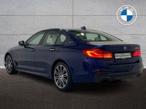 BMW 5 Series 530e M Sport Iperformance Saloon - Image 3