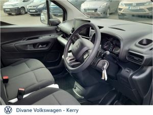 Citroen Berlingo Automatic 1.5 Diesel Feel Pack M - Image 3