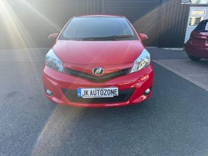 Toyota Yaris 1.0 Vitz 5DR Auto - Image 2
