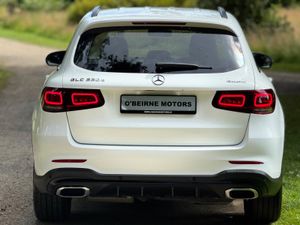 GLC 220 4-MATIC AMG NIGHT EDT - Image 3