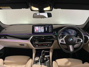 BMW 5-Series 520D 4DR AUTO M SPORT M Performance - Image 3