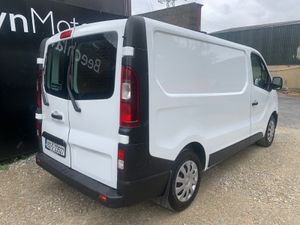 RENAULT TRAFIC 2.0 DCI 120 PS BUSINESS SL28 - Image 3