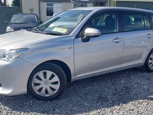 🔵 Toyota Corolla FIELDER 1.5 Hybrid AUTOMATIC - Image 2