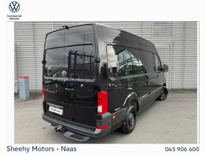 Volkswagen Crafter Highline 35 MWB 177HP A8F - Image 3