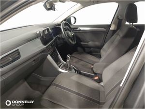 Volkswagen T-roc Hatchback Life - Image 3