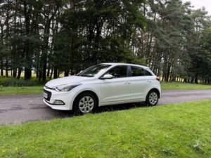 Hyundai i20 2016 Low KM - Image 3