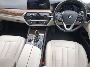 BMW 5 Series 520d SE Auto - Image 4