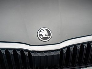 Skoda Octavia SE Technology TDI DSG - Image 4