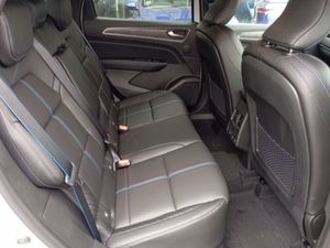 Renault Arkana E-tech Hybrid 145 Auto Esprit Alpi - Image 4