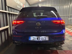 2021 211 Volkswagen Golf  2.0 TDI 150HP R-Line - Image 2