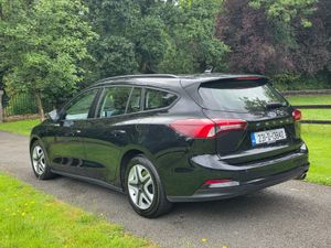 23 Ford Focus 1.5tdci Trend Auto Finance Me - Image 4