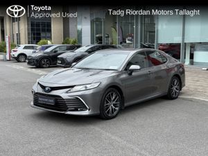 Toyota Camry PLATINUM EDITION - Image 3