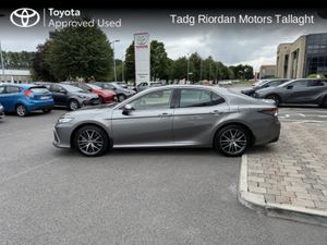Toyota Camry PLATINUM EDITION - Image 4