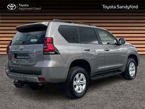 Toyota Land Cruiser LWB COMMERCIAL AUTO // TOW HIT - Image 2