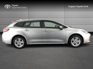 Toyota Corolla Hybrid Luna TS - Image 3