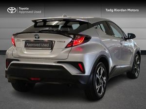 Toyota C-HR HYBRID SPORT - Image 2