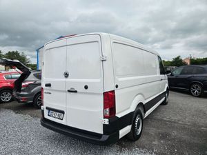 Volkswagen Crafter 30 MWB 140HP M6F 5DR - Image 2