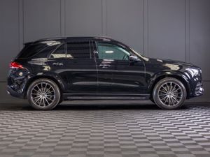 2022 Mercedes-Benz GLE 350de 4Matic - Image 2