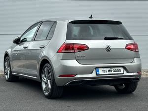 Volkswagen Golf TDI Auto - Image 4