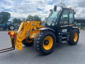 🔥 Immaculate JCB 532-70 AGRISUPER – Only 690hrs🔥 - Image 3