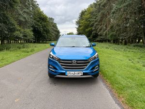 Hyundai Tucson Premium Diesel 2017 - Image 2