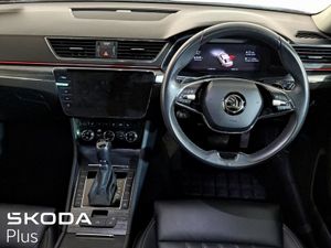 Skoda Superb Superb STY 2.0tdi 150HP DSG - Image 4
