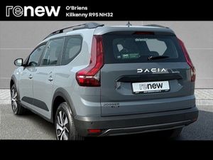 Dacia Jogger Full Hybrid Expression 1.6 145 BHP A - Image 3