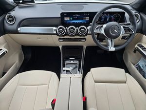 Mercedes-Benz GLB- Class Glb200d Progressive Auto - Image 4