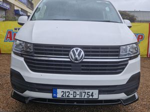 Volkswagen Transporter 2021 - Image 2
